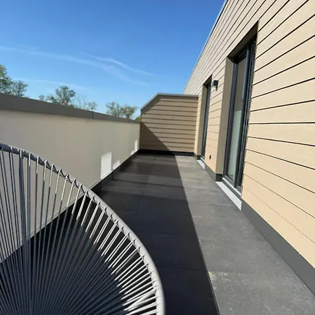 Apartment Urlaub An Der Nordsee - Exklusive Penthouse-ferienwohnung Deichliebe In Tossens Butjadingen